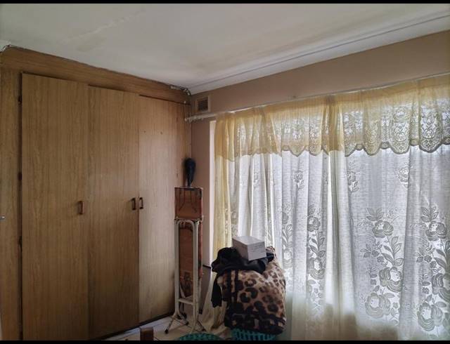 4 BEDROOM HOUSE FOR SALE IN KWANDENGEZI